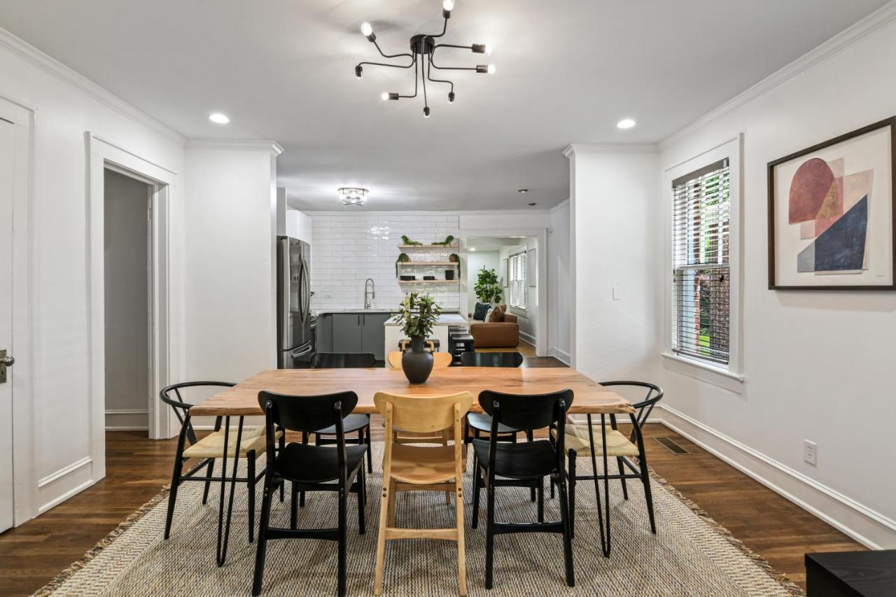 Sun Lit Bungalow With Good Vibes And Lots Of Wine - Designedbydom アトランタ エクステリア 写真